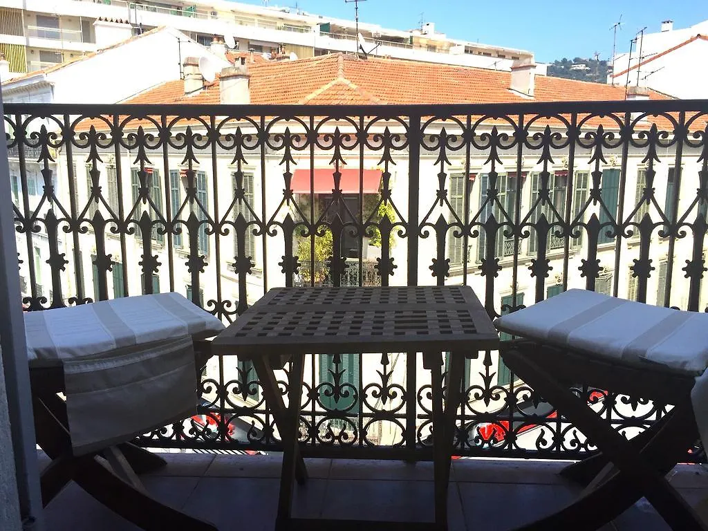 Le Cerf Apartment Cannes 0*,